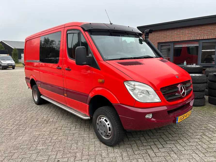2011 MERCEDES-BENZ SPRINTER 519 4X4 COMMERCIAL VEHICLE - Van: picture 2 2011 MERCEDES-BENZ SPRINTER 519 4X4 COMMERCIAL VEHICLE - Van: picture 2