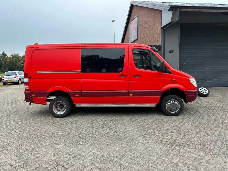 2011 MERCEDES-BENZ SPRINTER 519 4X4 COMMERCIAL VEHICLE - Van: picture 4 2011 MERCEDES-BENZ SPRINTER 519 4X4 COMMERCIAL VEHICLE - Van: picture 4