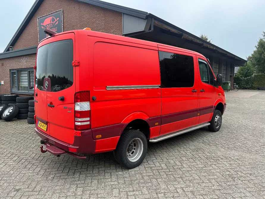 2011 MERCEDES-BENZ SPRINTER 519 4X4 COMMERCIAL VEHICLE - Van: picture 3 2011 MERCEDES-BENZ SPRINTER 519 4X4 COMMERCIAL VEHICLE - Van: picture 3