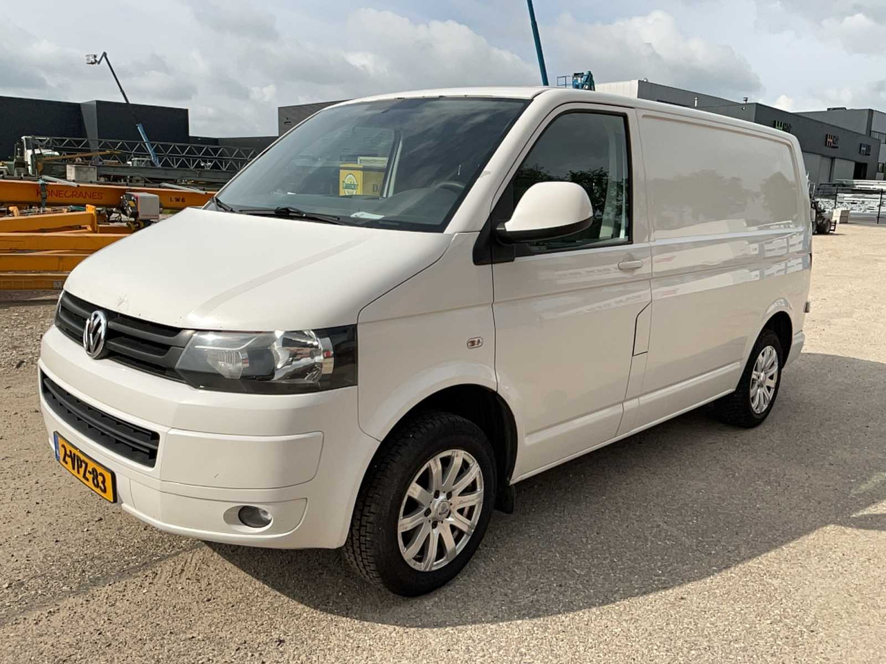 2011 VOLKSWAGEN TRANSPORTER 2.0TDI L1H1 COMMERCIAL VEHICLE - Van: picture 1 2011 VOLKSWAGEN TRANSPORTER 2.0TDI L1H1 COMMERCIAL VEHICLE - Van: picture 1