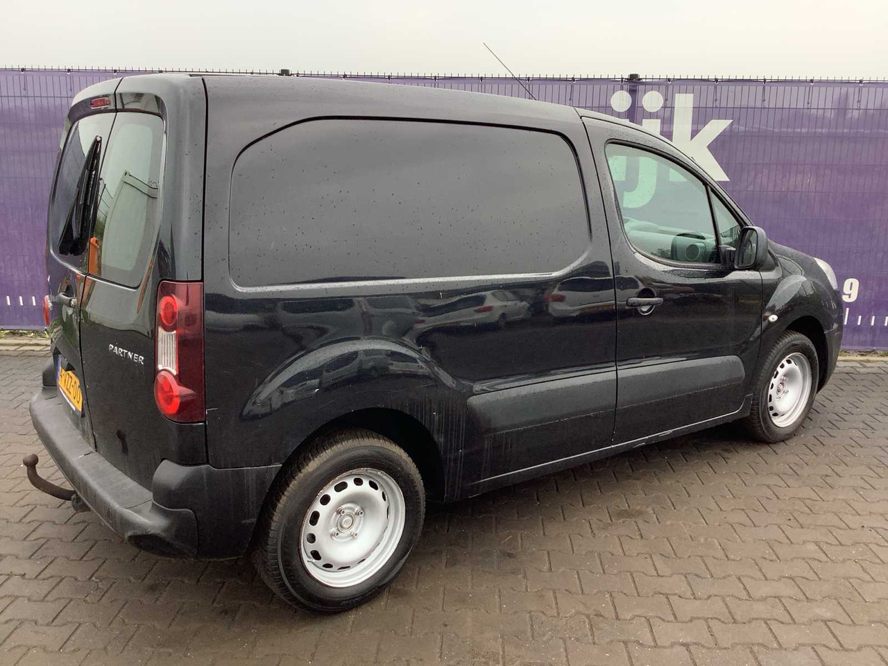 2013 - PEUGEOT - PARTNER - 120 1.6 HDI L1XR PR+ - COMMERCIAL VEHICLE - Van: picture 4 2013 - PEUGEOT - PARTNER - 120 1.6 HDI L1XR PR+ - COMMERCIAL VEHICLE - Van: picture 4