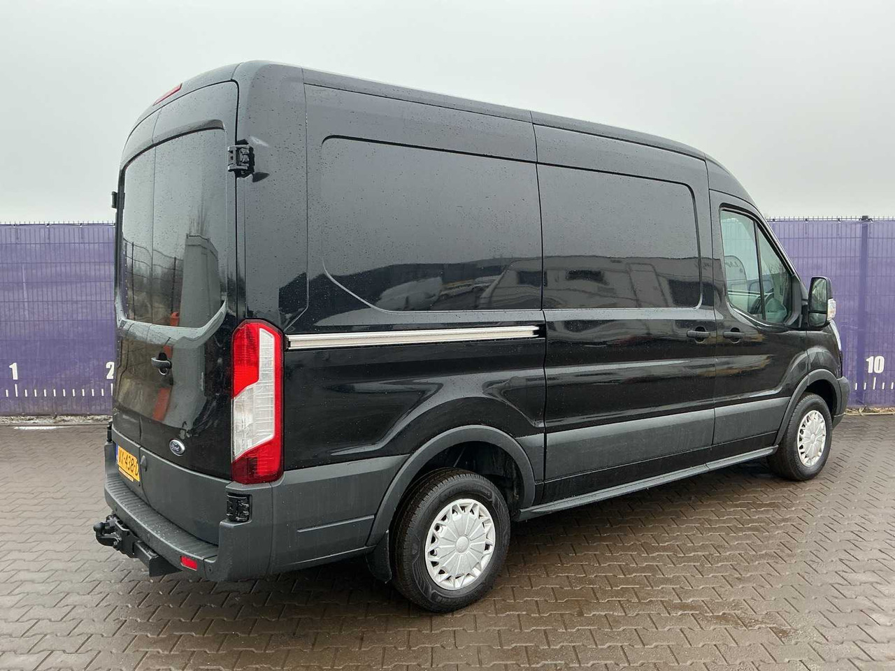 2016 - FORD - TRANSIT - 310 2.2 TDCI L2H2 TR - COMMERCIAL VEHICLE - Van: picture 4 2016 - FORD - TRANSIT - 310 2.2 TDCI L2H2 TR - COMMERCIAL VEHICLE - Van: picture 4