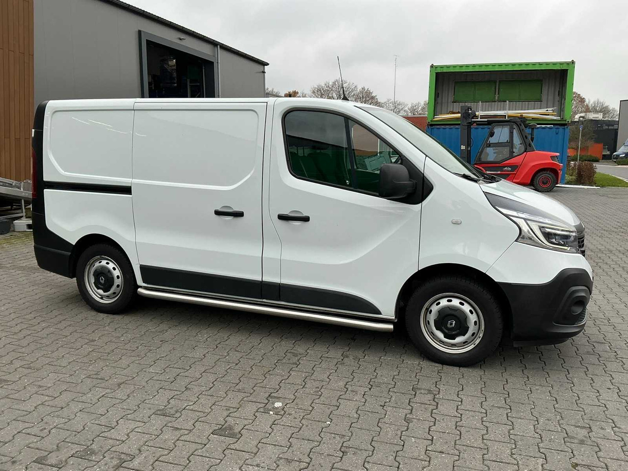 2020 RENAULT TRAFIC 1.6DCI 95 T95 L1H1 COMFORT COMMERCIAL VEHICLE - Van: picture 4 2020 RENAULT TRAFIC 1.6DCI 95 T95 L1H1 COMFORT COMMERCIAL VEHICLE - Van: picture 4