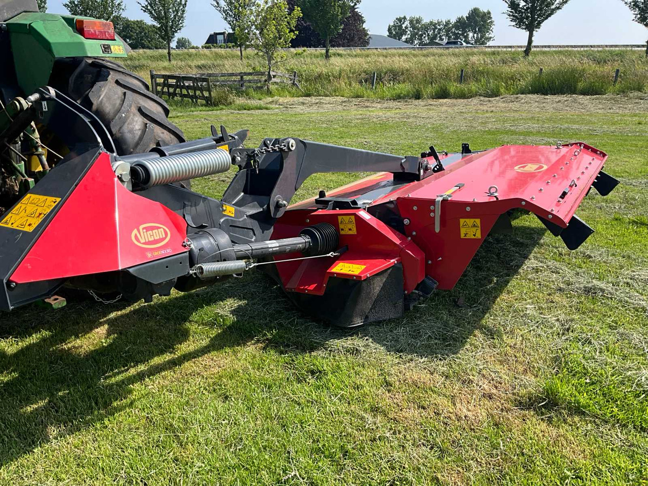 Vicon Extra 632T - Flail mower/ Mulcher: picture 5 Vicon Extra 632T - Flail mower/ Mulcher: picture 5