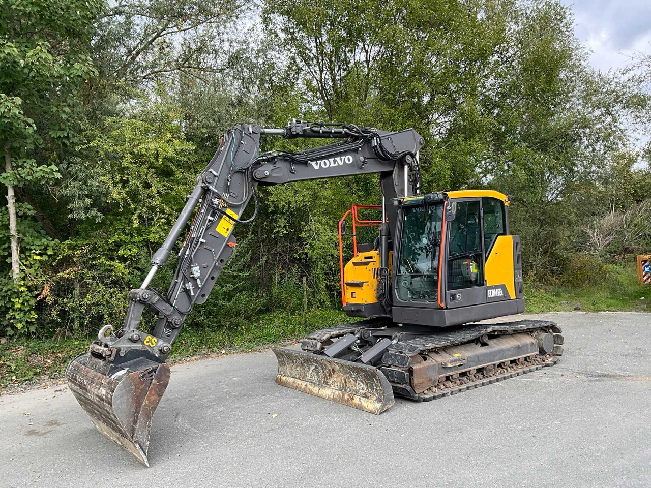 Volvo ECR145EL - Crawler excavator: picture 1 Volvo ECR145EL - Crawler excavator: picture 1