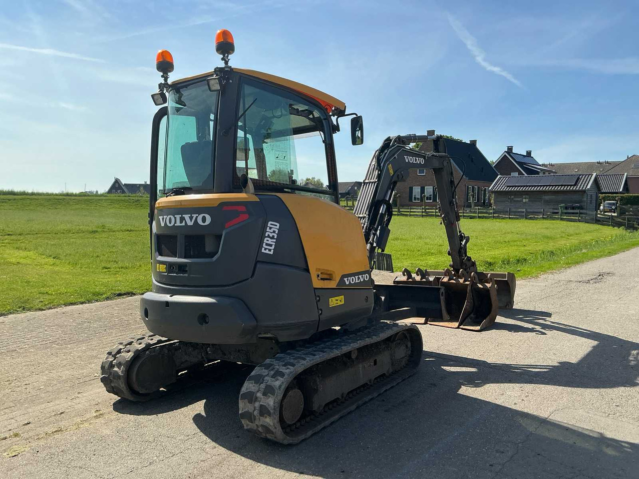 Volvo ECR35D - Crawler excavator: picture 5 Volvo ECR35D - Crawler excavator: picture 5