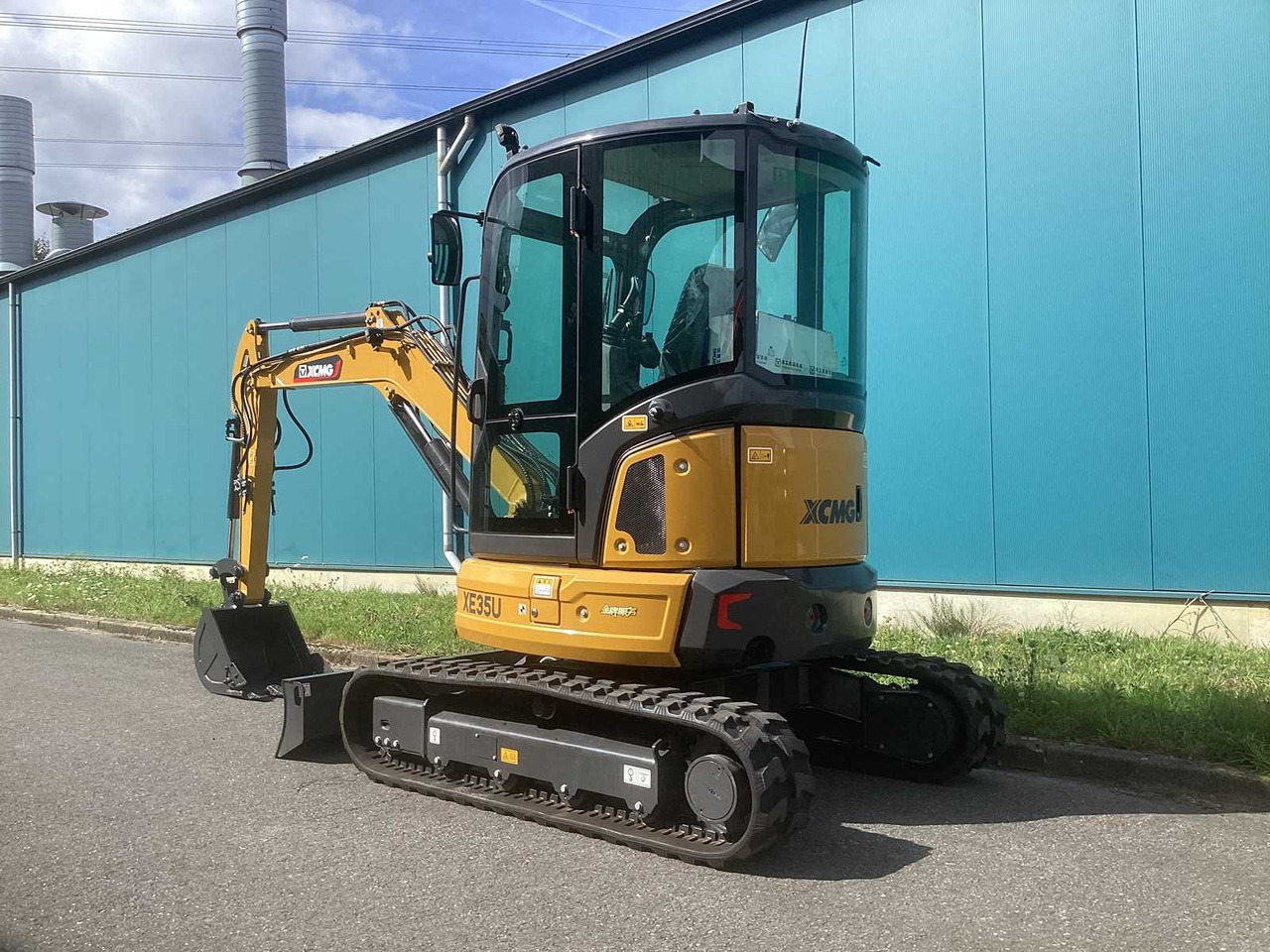 XCMG XE35U - Crawler excavator: picture 3 XCMG XE35U - Crawler excavator: picture 3