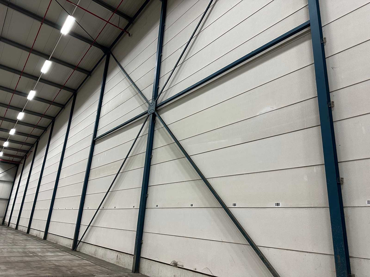 Ytong wall panels 650x15x72cm (60x) - Construction equipment: picture 2 Ytong wall panels 650x15x72cm (60x) - Construction equipment: picture 2