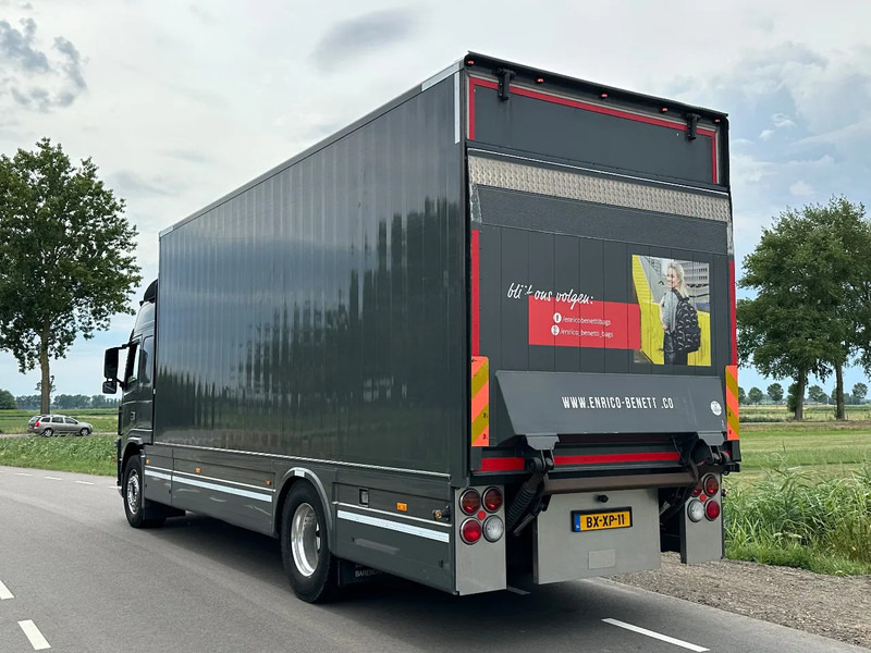 Volvo FM 330 VOLVO FM 330 EEV - Box truck: picture 3 Volvo FM 330 VOLVO FM 330 EEV - Box truck: picture 3