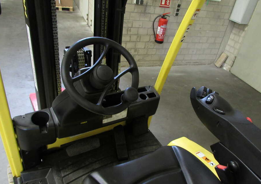 Hyster J2.0XNT MWB - Electric forklift: picture 5 Hyster J2.0XNT MWB - Electric forklift: picture 5