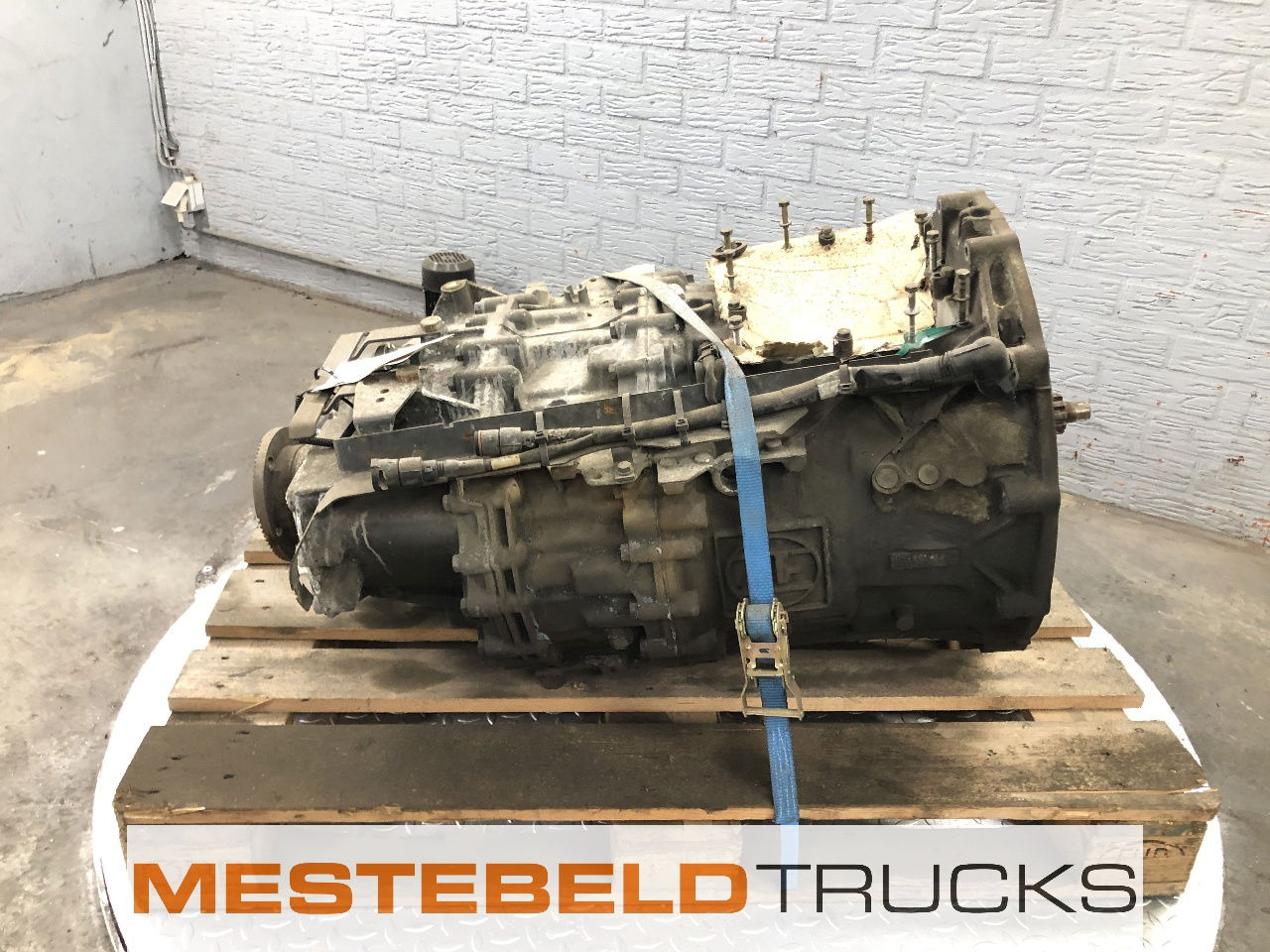 DAF 12 AS 1930 TD - Gearbox and parts for Truck: picture 3 DAF 12 AS 1930 TD - Gearbox and parts for Truck: picture 3