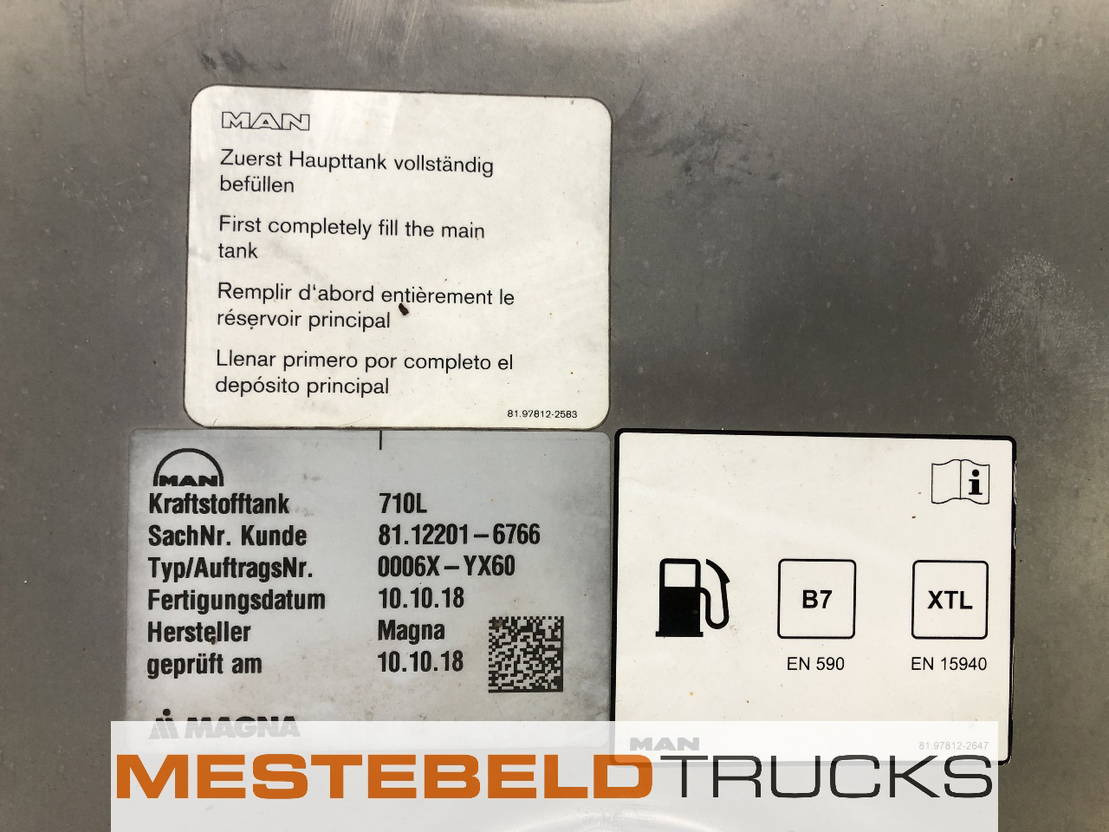 MAN Brandstoftank 710 liter - Fuel tank for Truck: picture 2 MAN Brandstoftank 710 liter - Fuel tank for Truck: picture 2