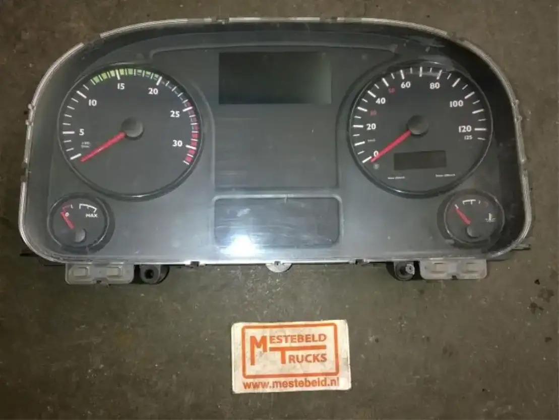 MAN Instrumentenpaneel TGL - Electrical system for Truck: picture 1 MAN Instrumentenpaneel TGL - Electrical system for Truck: picture 1