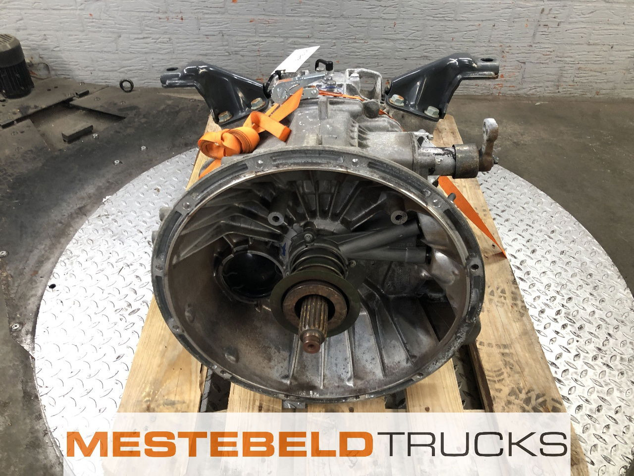 Mercedes-Benz Versnellingsbak G85-6 / 6,7-0,73 manuel - Gearbox and parts for Truck: picture 4 Mercedes-Benz Versnellingsbak G85-6 / 6,7-0,73 manuel - Gearbox and parts for Truck: picture 4