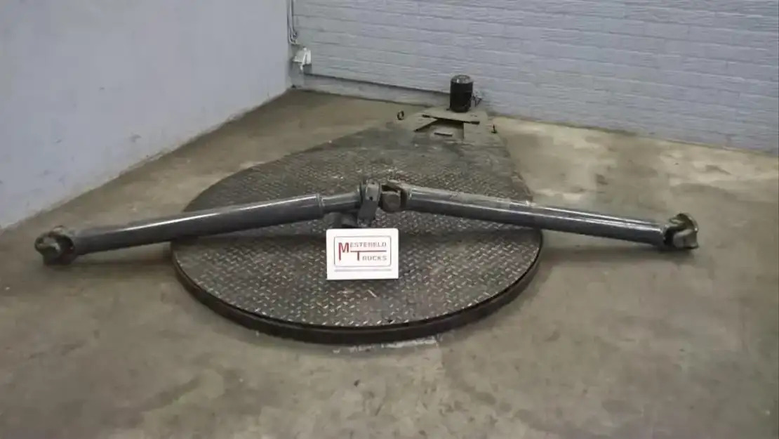 Renault Aandrijfas Midlum  - Drive shaft for Truck: picture 1 Renault Aandrijfas Midlum  - Drive shaft for Truck: picture 1