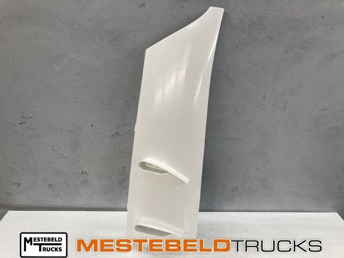 Volvo Cabinehoek links - Cab and interior for Truck: picture 1 Volvo Cabinehoek links - Cab and interior for Truck: picture 1