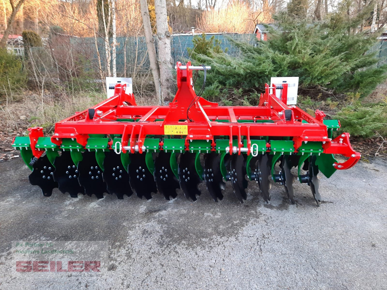 Agro-Masz BT 30 + Rohrstabwalze 500 mm - Disc harrow: picture 4 Agro-Masz BT 30 + Rohrstabwalze 500 mm - Disc harrow: picture 4