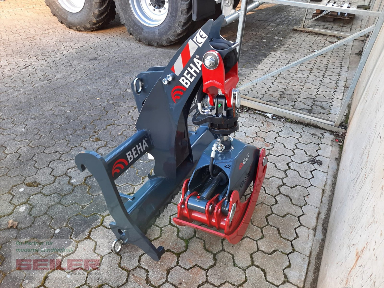 BEHA FLG 1-020/3 Light Frontladergreifer - Grapple: picture 5 BEHA FLG 1-020/3 Light Frontladergreifer - Grapple: picture 5