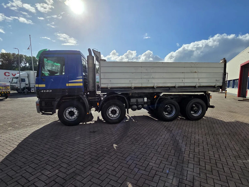 Mercedes-Benz Actros 4143 8X4 TIPPER (THREE PEDALS) - Tipper: picture 3 Mercedes-Benz Actros 4143 8X4 TIPPER (THREE PEDALS) - Tipper: picture 3