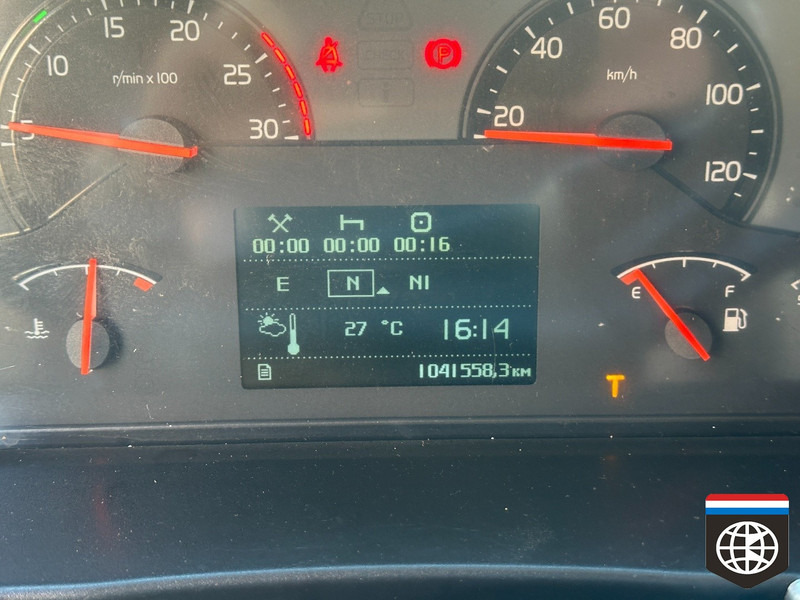 Tractor unit Volvo FM 370 EEV 4X2 NIGHT A/C - AUTOMATIC - EURO 5: picture 14