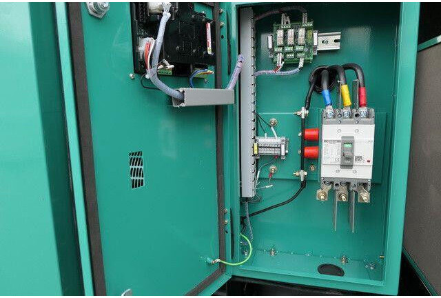 Cummins Stromgenerator, 62,5kVA, sofort vefügbar - Generator set: picture 5 Cummins Stromgenerator, 62,5kVA, sofort vefügbar - Generator set: picture 5