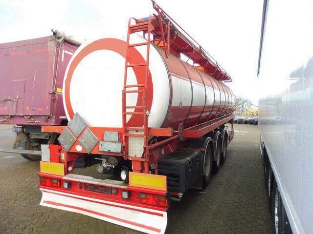 Kässbohrer Isoliert, Chemie, V2A, 32m³,Kompresor,Alu-Felgen - Tank semi-trailer: picture 4 Kässbohrer Isoliert, Chemie, V2A, 32m³,Kompresor,Alu-Felgen - Tank semi-trailer: picture 4