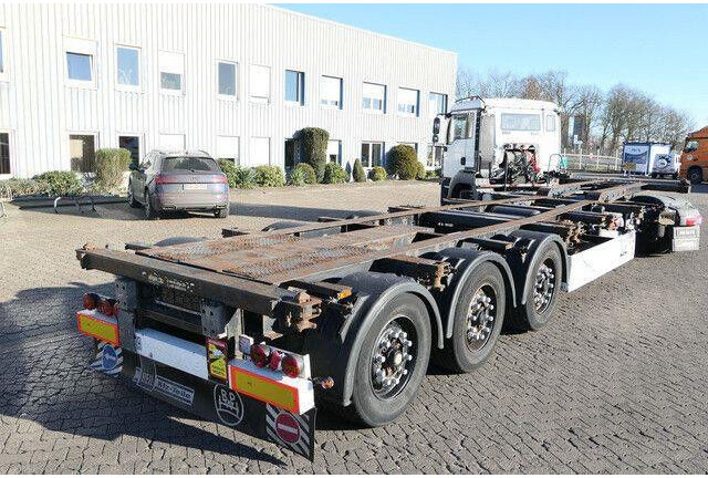 Krone SD, Container-Chassis, Heckausschub, Luft-Lift - Low loader semi-trailer: picture 4 Krone SD, Container-Chassis, Heckausschub, Luft-Lift - Low loader semi-trailer: picture 4