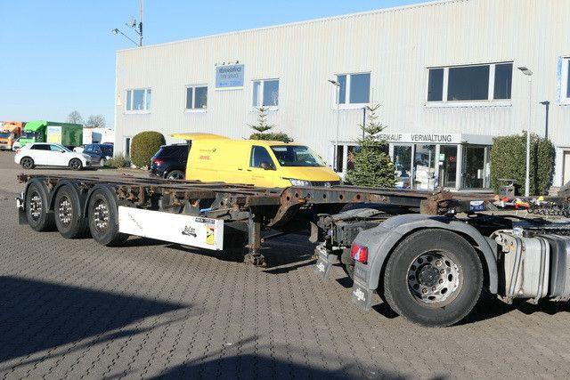 Krone SD, Container-Chassis, Heckausschub, Luft-Lift - Container transporter/ Swap body semi-trailer: picture 3 Krone SD, Container-Chassis, Heckausschub, Luft-Lift - Container transporter/ Swap body semi-trailer: picture 3