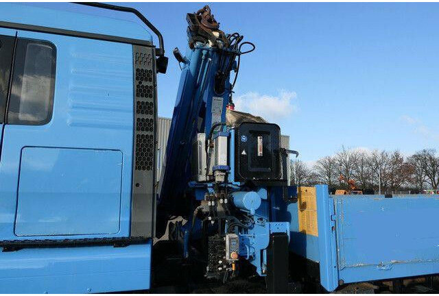 MAN 26.440 6x4H-2 BL TGA, Terex-Atlas 165.5, Funk - Dropside/ Flatbed truck: picture 4 MAN 26.440 6x4H-2 BL TGA, Terex-Atlas 165.5, Funk - Dropside/ Flatbed truck: picture 4