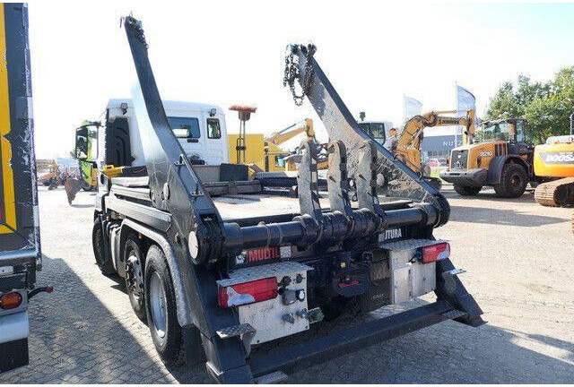 MAN 26.460 TGS 6x2, Hiab FTR18, Funk, Vorlauflenk,AC - Cable system truck: picture 5 MAN 26.460 TGS 6x2, Hiab FTR18, Funk, Vorlauflenk,AC - Cable system truck: picture 5