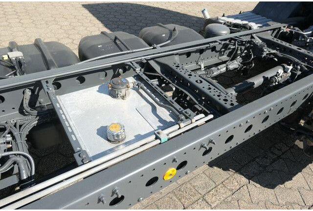 Mercedes-Benz 918 L Atego 4x2, Nebenantrieb, Standklima - Cab chassis truck: picture 5 Mercedes-Benz 918 L Atego 4x2, Nebenantrieb, Standklima - Cab chassis truck: picture 5