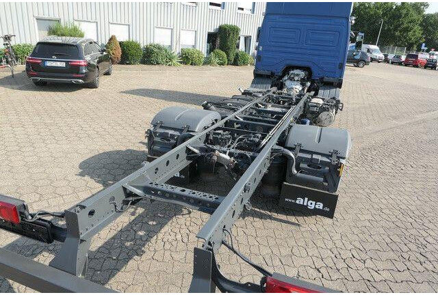 Cab chassis truck Mercedes-Benz 918 L Atego 4x2, Schlafliege, Klima,Nebenantrieb: picture 8