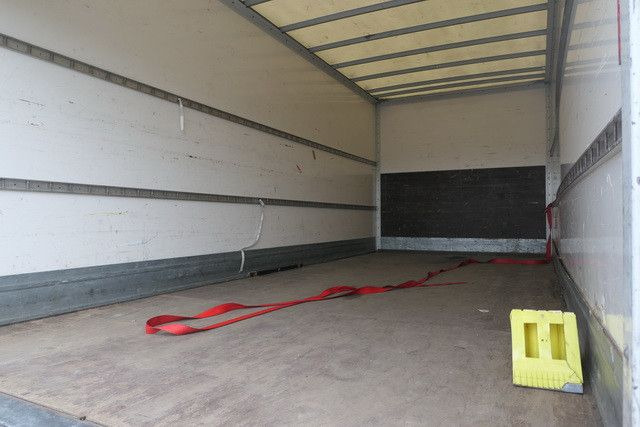 Renault Midlum 220 4x2, LBW, AHK, 6.100mm lang, Klima - Box van: picture 4 Renault Midlum 220 4x2, LBW, AHK, 6.100mm lang, Klima - Box van: picture 4
