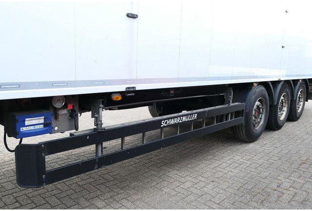 Closed box semi-trailer Schwarzmüller J-Serie, 92m³, 10mm Boden, SAF, Luft-Lift, Funk: picture 16