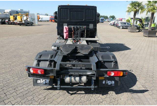 Iveco 80E22 EuroCargo 4x2, 3. Sitz, Automatik,Tempomat - Tractor unit: picture 4 Iveco 80E22 EuroCargo 4x2, 3. Sitz, Automatik,Tempomat - Tractor unit: picture 4