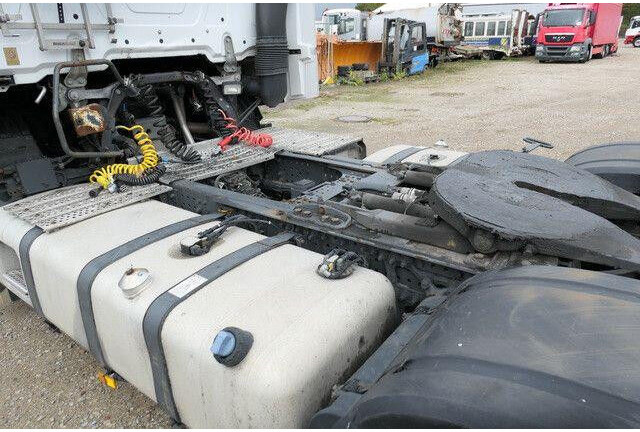 Mercedes-Benz 1843 Actros 4x2, Retarder, 2x Tank, AC, Lowliner - Tractor unit: picture 4 Mercedes-Benz 1843 Actros 4x2, Retarder, 2x Tank, AC, Lowliner - Tractor unit: picture 4