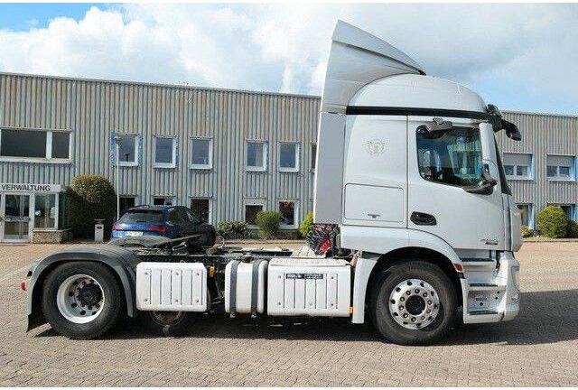 Mercedes-Benz 2443 LS Actros 6x2, 3-Achser, 24to. GG, Mehr NL - Tractor unit: picture 2 Mercedes-Benz 2443 LS Actros 6x2, 3-Achser, 24to. GG, Mehr NL - Tractor unit: picture 2
