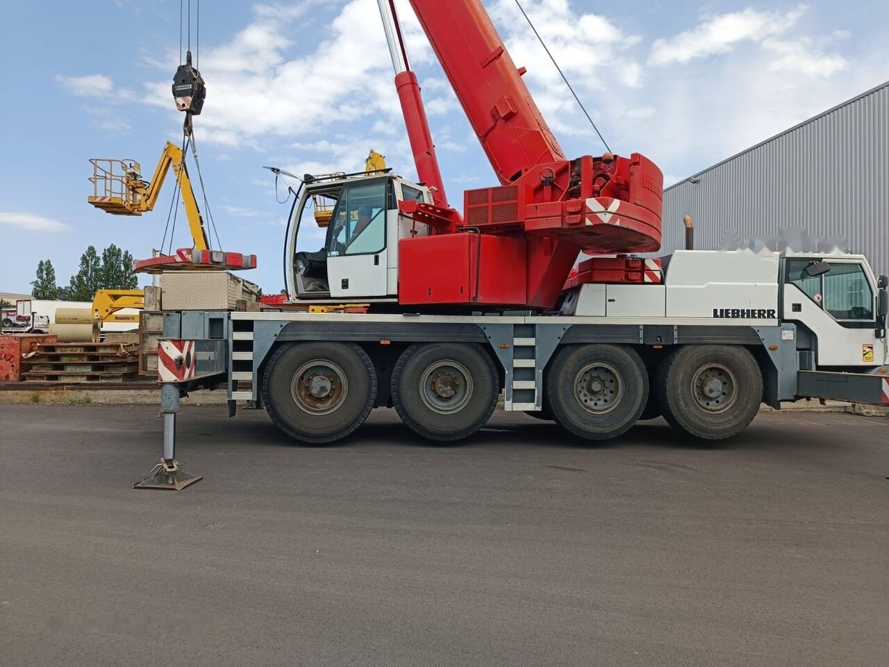 Liebherr LTM 1060/2 - Mobile crane: picture 1 Liebherr LTM 1060/2 - Mobile crane: picture 1