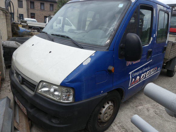 Camionnette double cabine plateau (à reconditionner) Fiat ducato - Flatbed van, Combi van: picture 1 Camionnette double cabine plateau (à reconditionner) Fiat ducato - Flatbed van, Combi van: picture 1