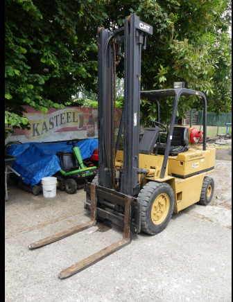 Forklift Chariot élévateur Caterpilar V60D: picture 1