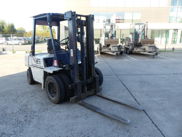 Chariot élévateur Komatsu FD25T - Diesel forklift: picture 2 Chariot élévateur Komatsu FD25T - Diesel forklift: picture 2