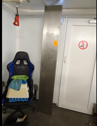 Étagère murale en - Food processing equipment: picture 1 Étagère murale en - Food processing equipment: picture 1