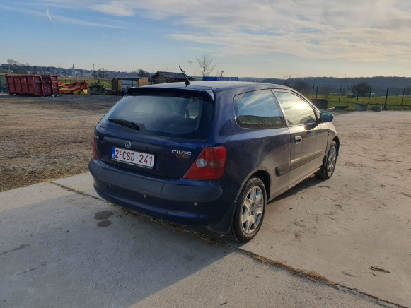 Honda Civic - Car: picture 5 Honda Civic - Car: picture 5