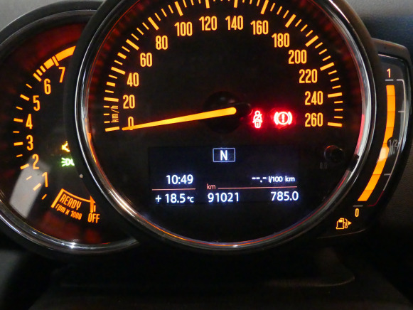 REF:1-VRS-130 - Voiture Mini One (2019-91.021 km) - Car: picture 5 REF:1-VRS-130 - Voiture Mini One (2019-91.021 km) - Car: picture 5