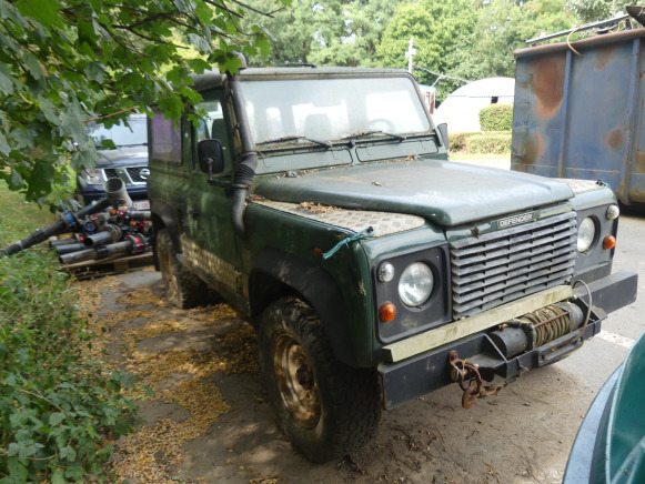 REF:1743 - Voiture Land Rover 90TCX - Car: picture 2 REF:1743 - Voiture Land Rover 90TCX - Car: picture 2