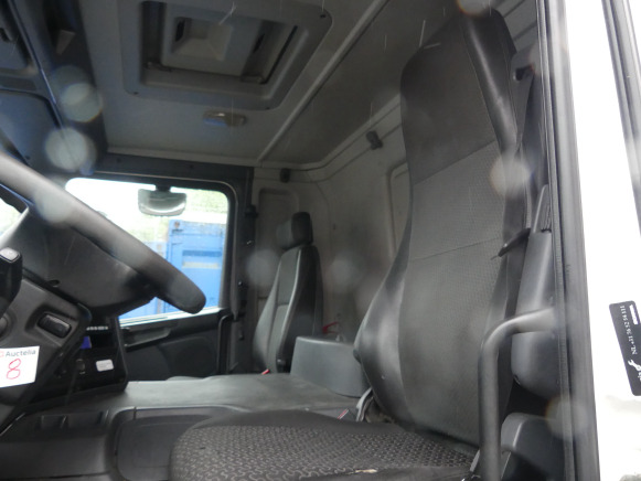 REF:75-BFD-1 - Camion Fourgon Scania P250 (2014-639.982 km) - Box truck: picture 5 REF:75-BFD-1 - Camion Fourgon Scania P250 (2014-639.982 km) - Box truck: picture 5