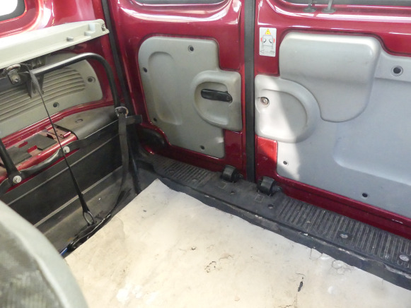 Car Voiture Renault Kangoo (2007-285.801 km): picture 19