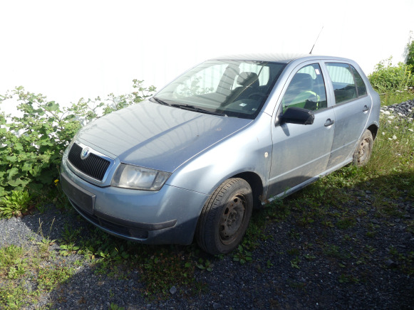 Voiture Skoda Fabia (2004-189.523 km) - Car: picture 1 Voiture Skoda Fabia (2004-189.523 km) - Car: picture 1