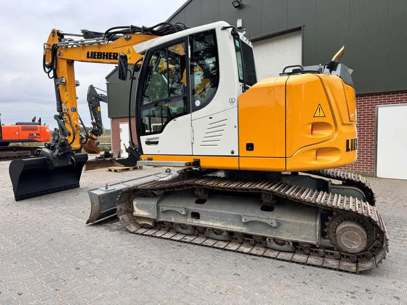Liebherr R914 Compact 2900 uur 2022 !! ZEER NETJES !! - Crawler excavator: picture 2 Liebherr R914 Compact 2900 uur 2022 !! ZEER NETJES !! - Crawler excavator: picture 2