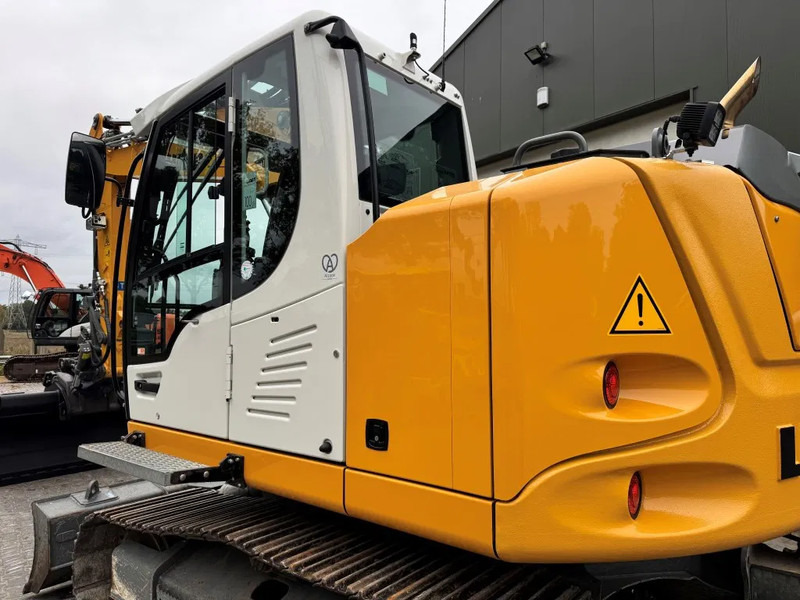 Liebherr R914 Compact 2900 uur 2022 !! ZEER NETJES !! - Crawler excavator: picture 3 Liebherr R914 Compact 2900 uur 2022 !! ZEER NETJES !! - Crawler excavator: picture 3
